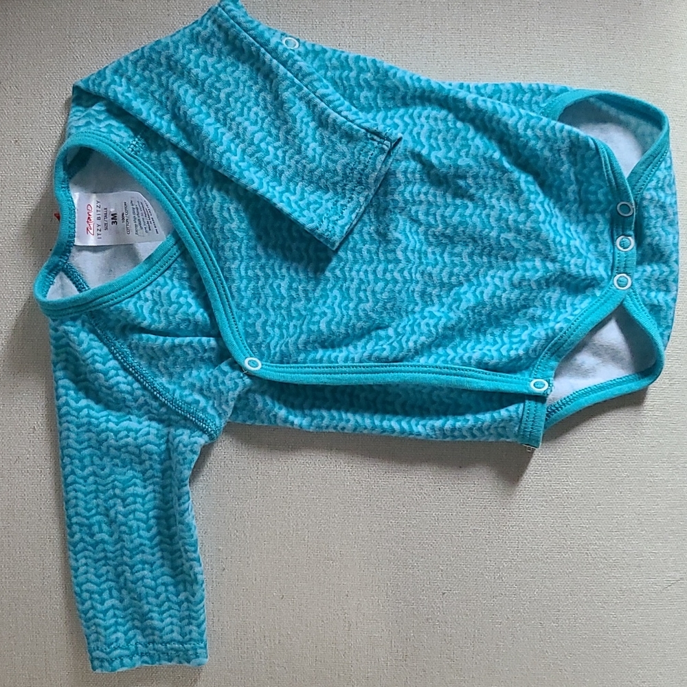 Zutano Kimono long sleeve onesie (3 month)